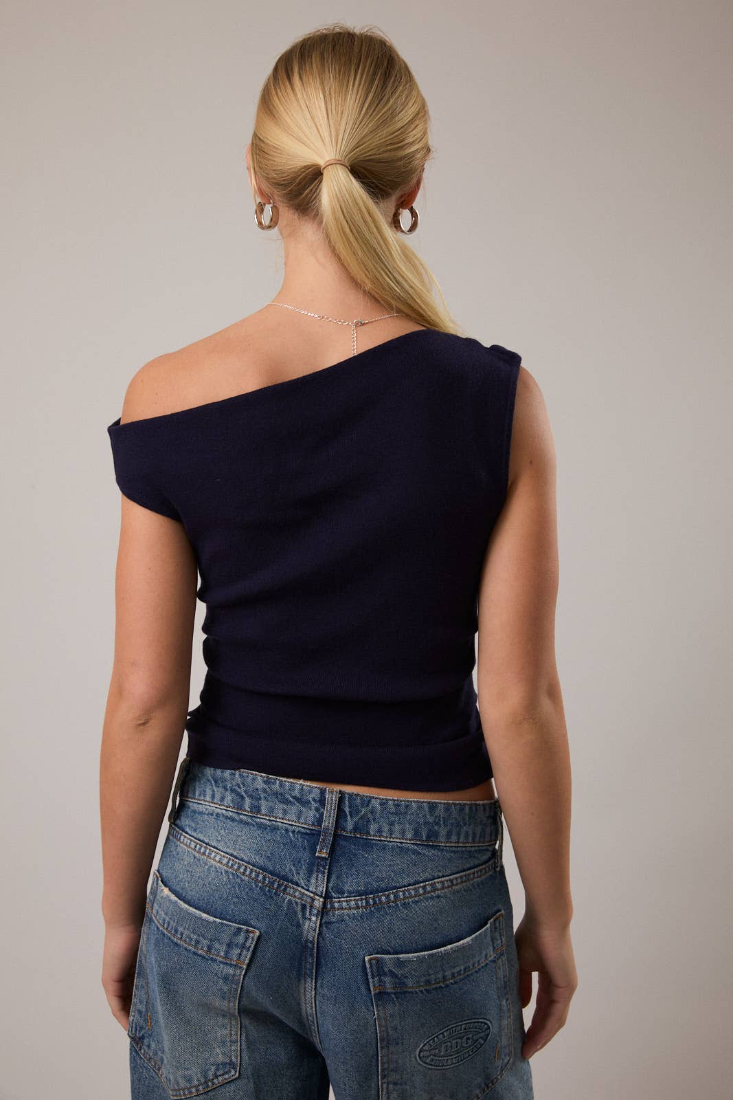 The Essential Off- Shoulder Top: Black